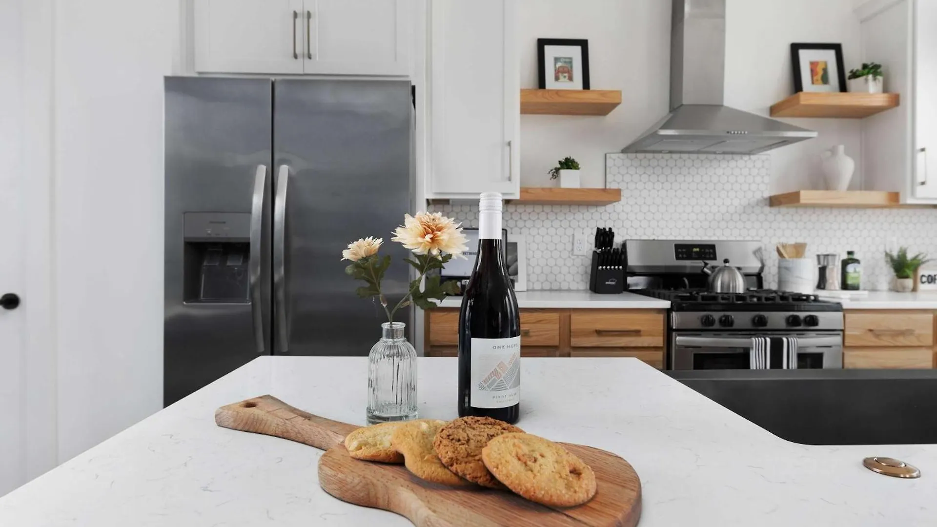 The Trillium & The Iris - 2 Homes 6 Bedrooms Nashville Holiday home