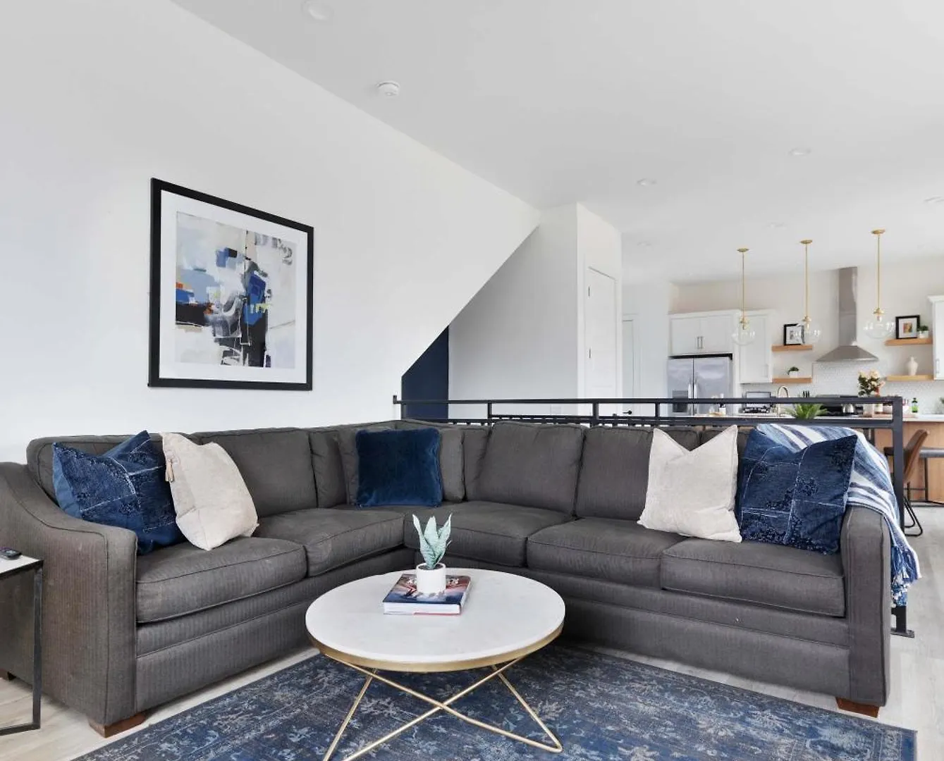 The Trillium & The Iris - 2 Homes 6 Bedrooms Nashville Holiday home