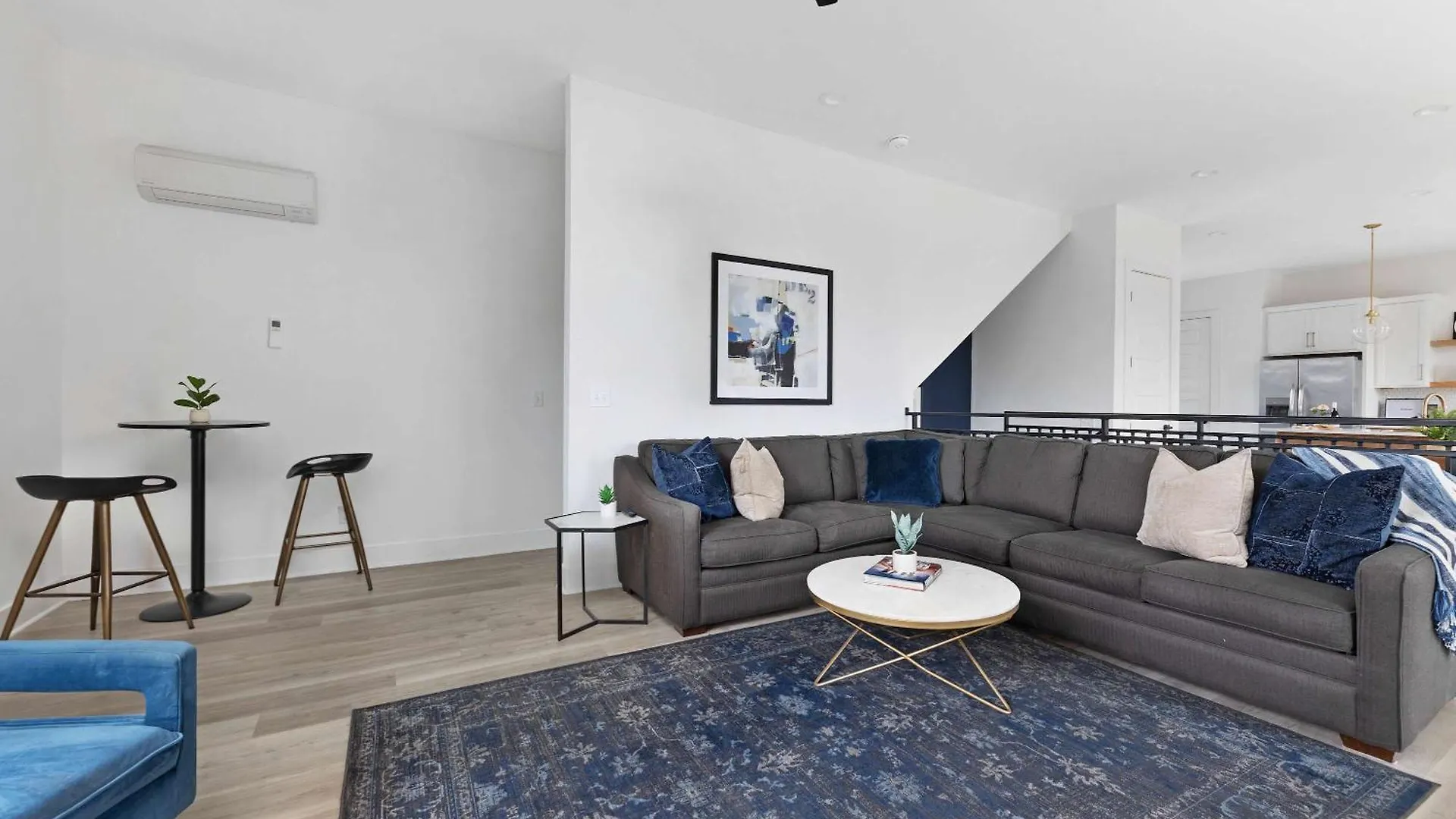 Holiday home The Trillium & The Iris - 2 Homes 6 Bedrooms Nashville